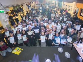 Succesvol Aan de Slag Hoogeveen reikt certificaten uit